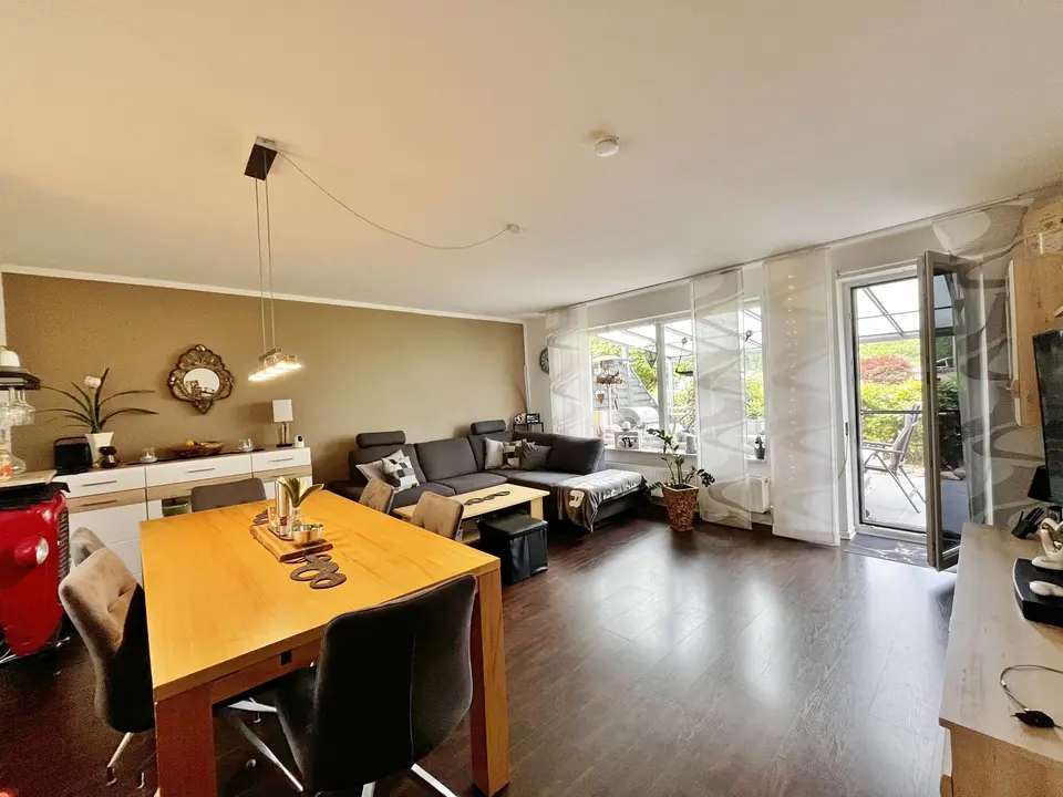 3 Zimmer Wohnung mit 120 m² in Bremen – Bild 1