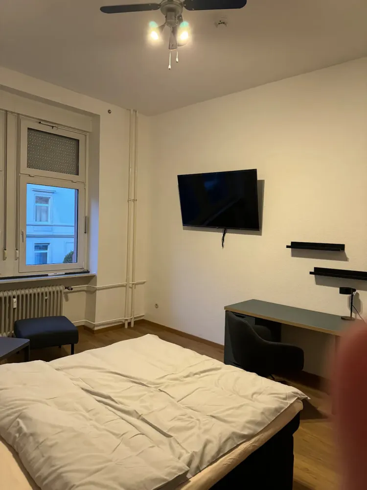 WG-Zimmer mit 25 m² in Frankfurt am Main – Bild 8