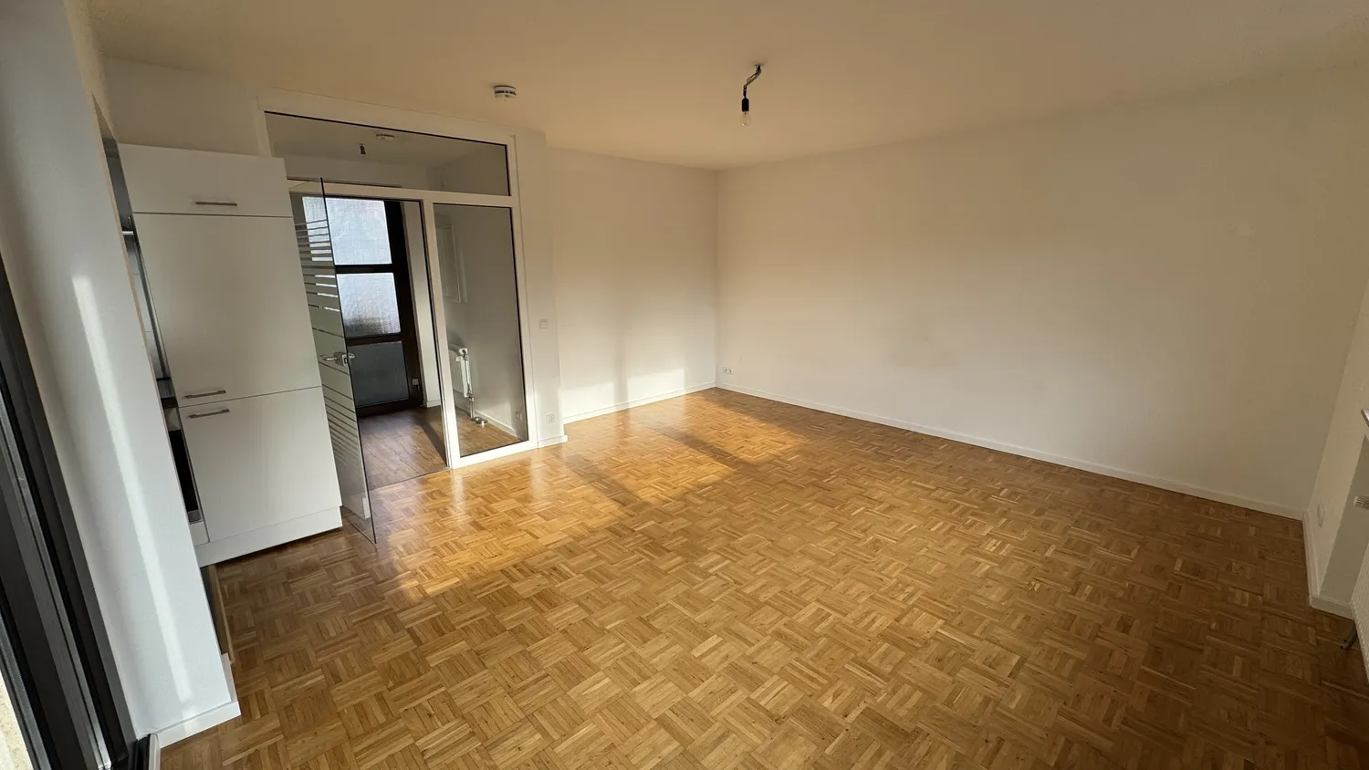 1 room apartment with 36 m² in Bonn – Photo 8