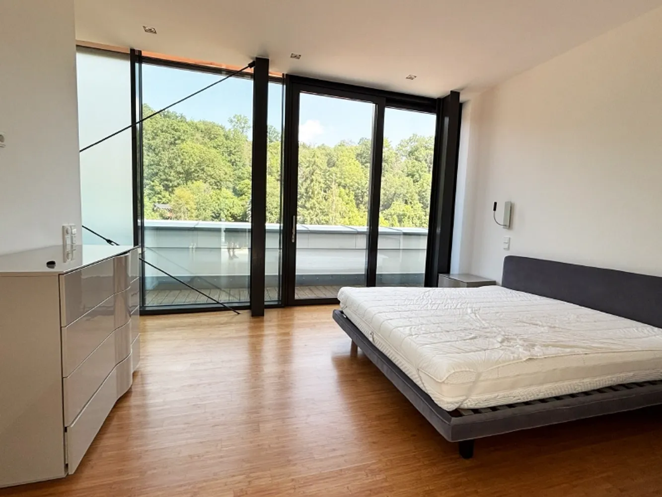 5 Zimmer Wohnung mit 250 m² in Dresden – Bild 10