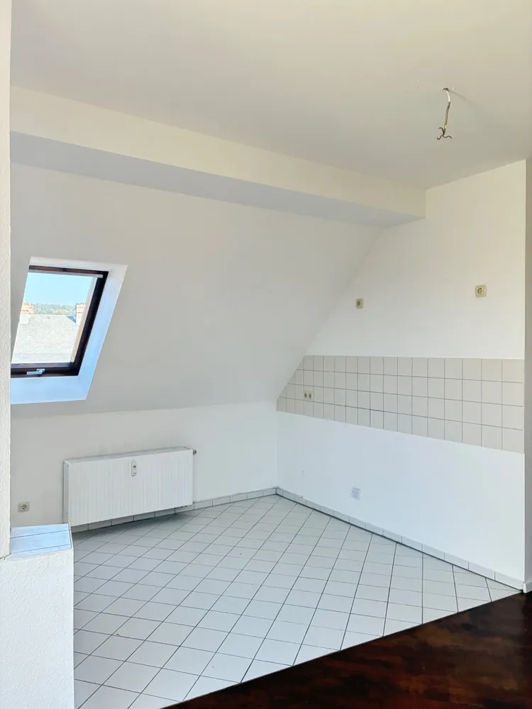 2 Zimmer Wohnung mit 88 m² in Dresden – Bild 4