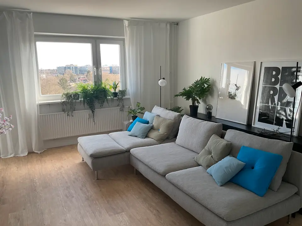 2 Zimmer Wohnung mit 68 m² in Berlin – Bild 2