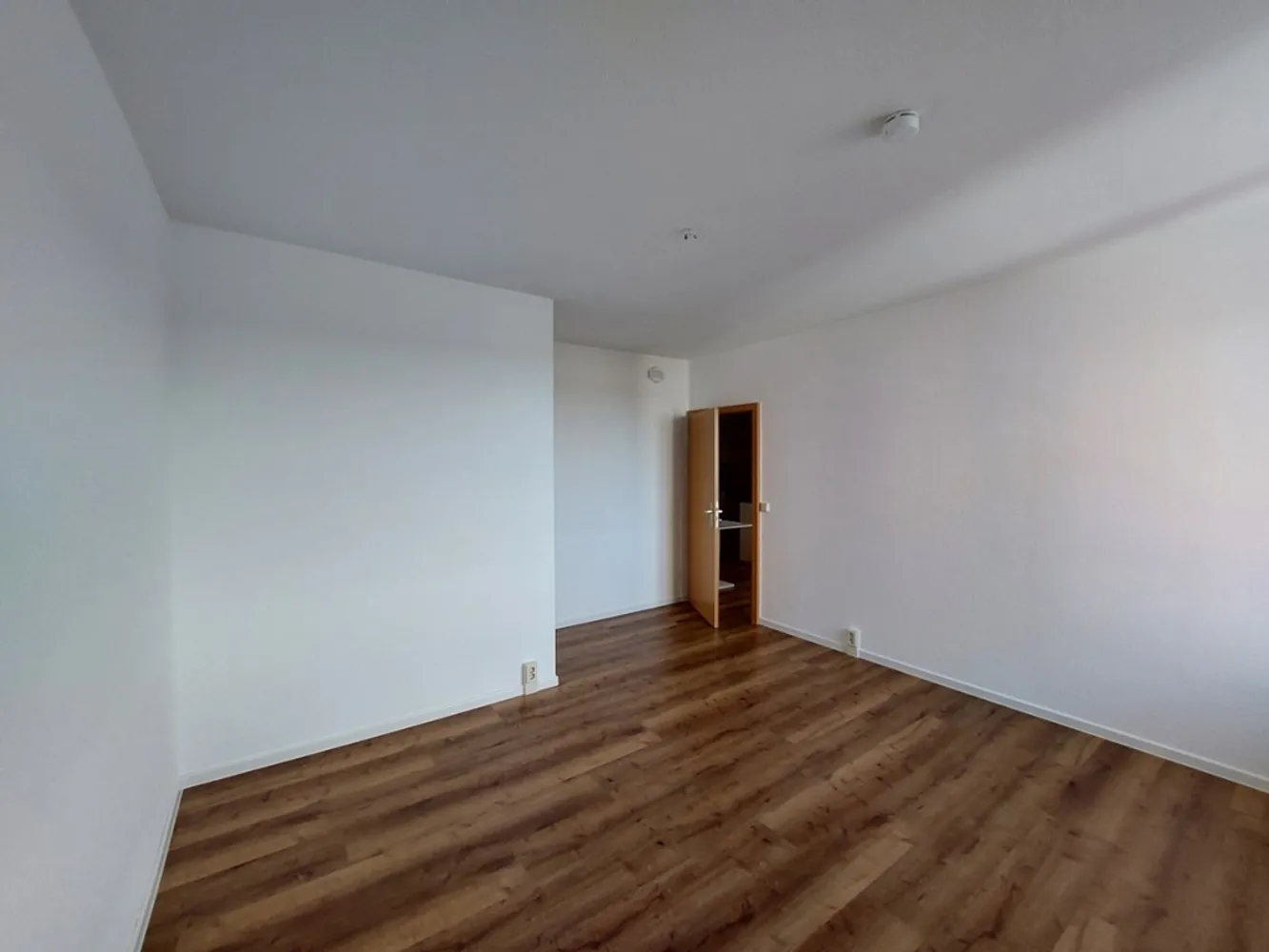 3 Zimmer Wohnung mit 72 m² in Suhl – Bild 1