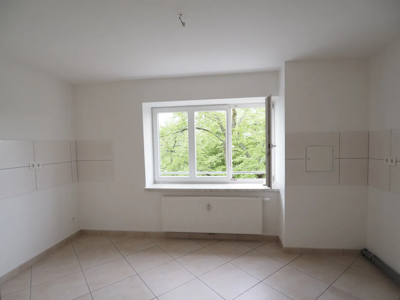 2 Zimmer Wohnung mit 50 m² in Altenburg – Bild 3