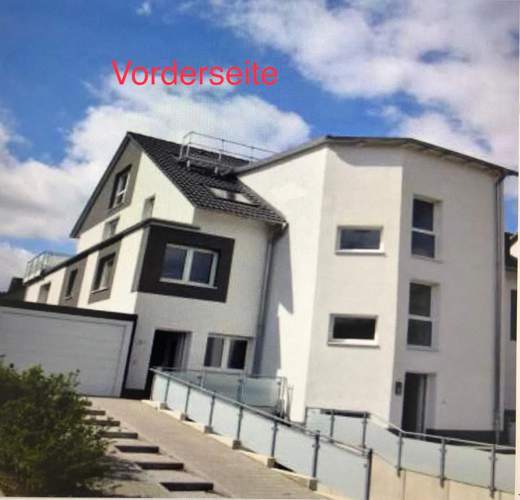 5 Zimmer Wohnung mit 116 m² in Mülheim an der Ruhr – Bild 1