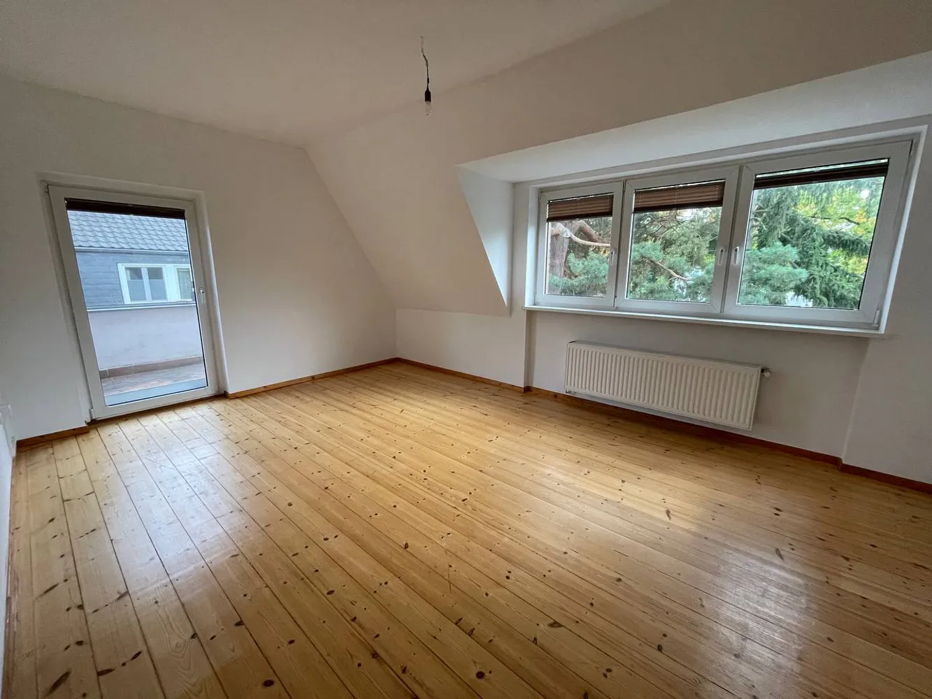 9 Zimmer Haus mit 280 m² in Berlin – Bild 4