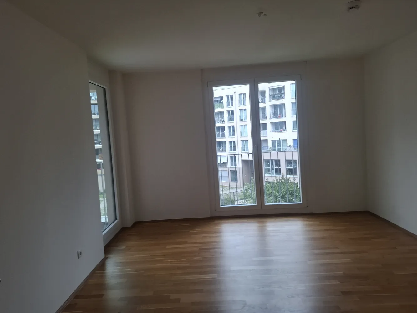 4 Zimmer Wohnung mit 93 m² in München – Bild 3