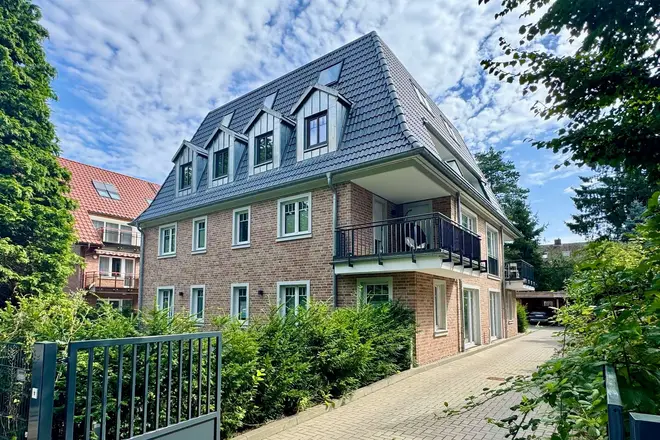 5 Zimmer Wohnung mit 171 m² in Hamburg – Bild 1