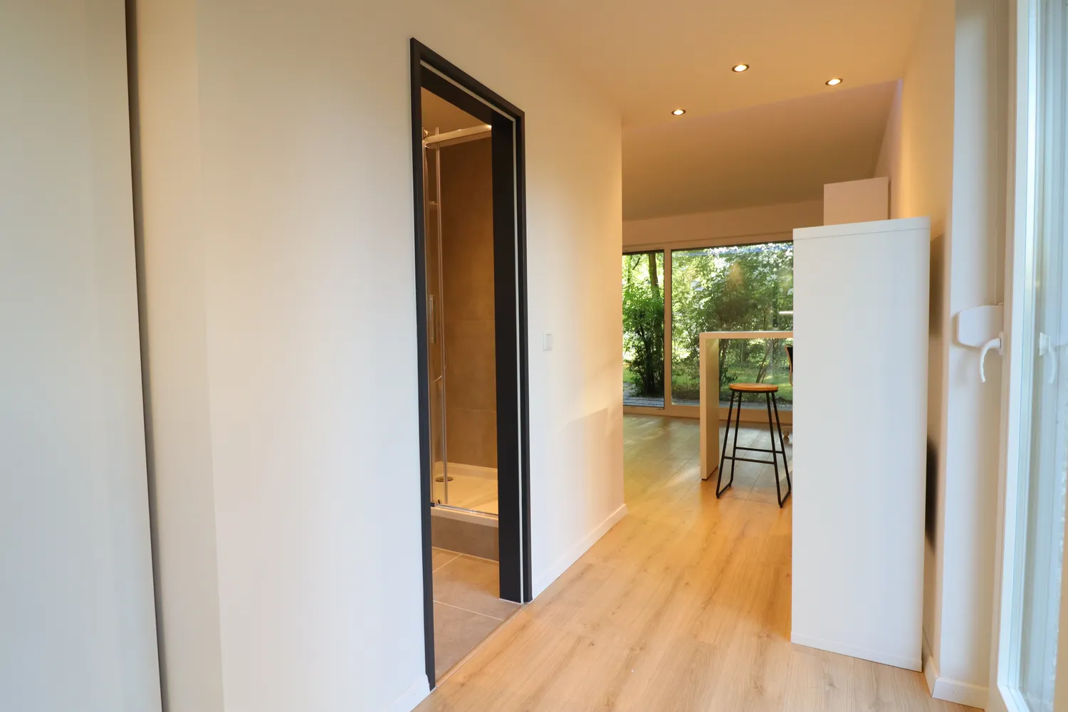 1 room apartment with 37 m² in Munich – Photo 10