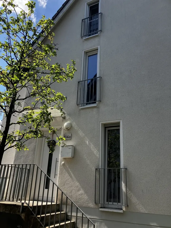 5 Zimmer Wohnung mit 145 m² in Essen – Bild 1