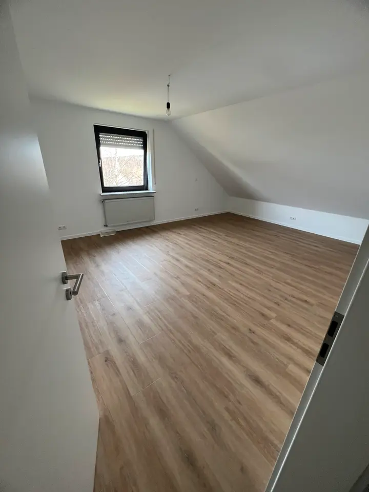 3 Zimmer Wohnung mit 120 m² in Coburg – Bild 2