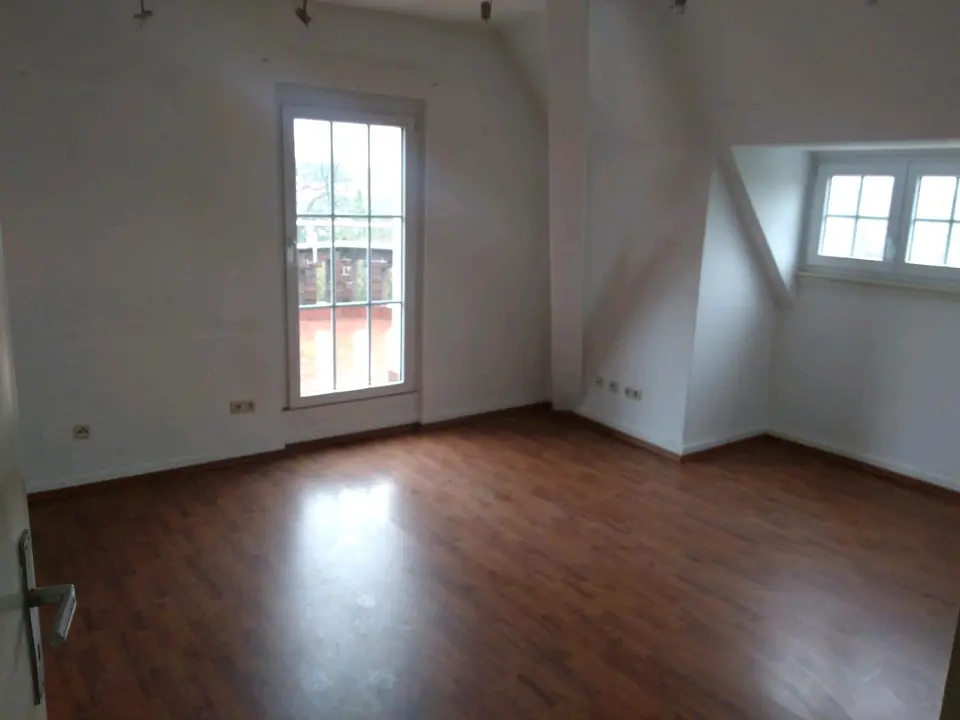 4 Zimmer Wohnung mit 115 m² in Darmstadt – Bild 1