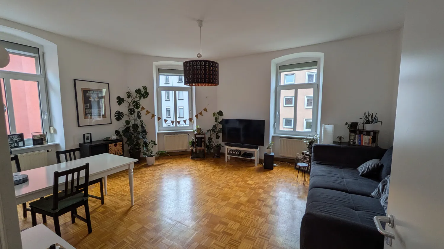 2 Zimmer Wohnung mit 79 m² in Würzburg – Bild 4