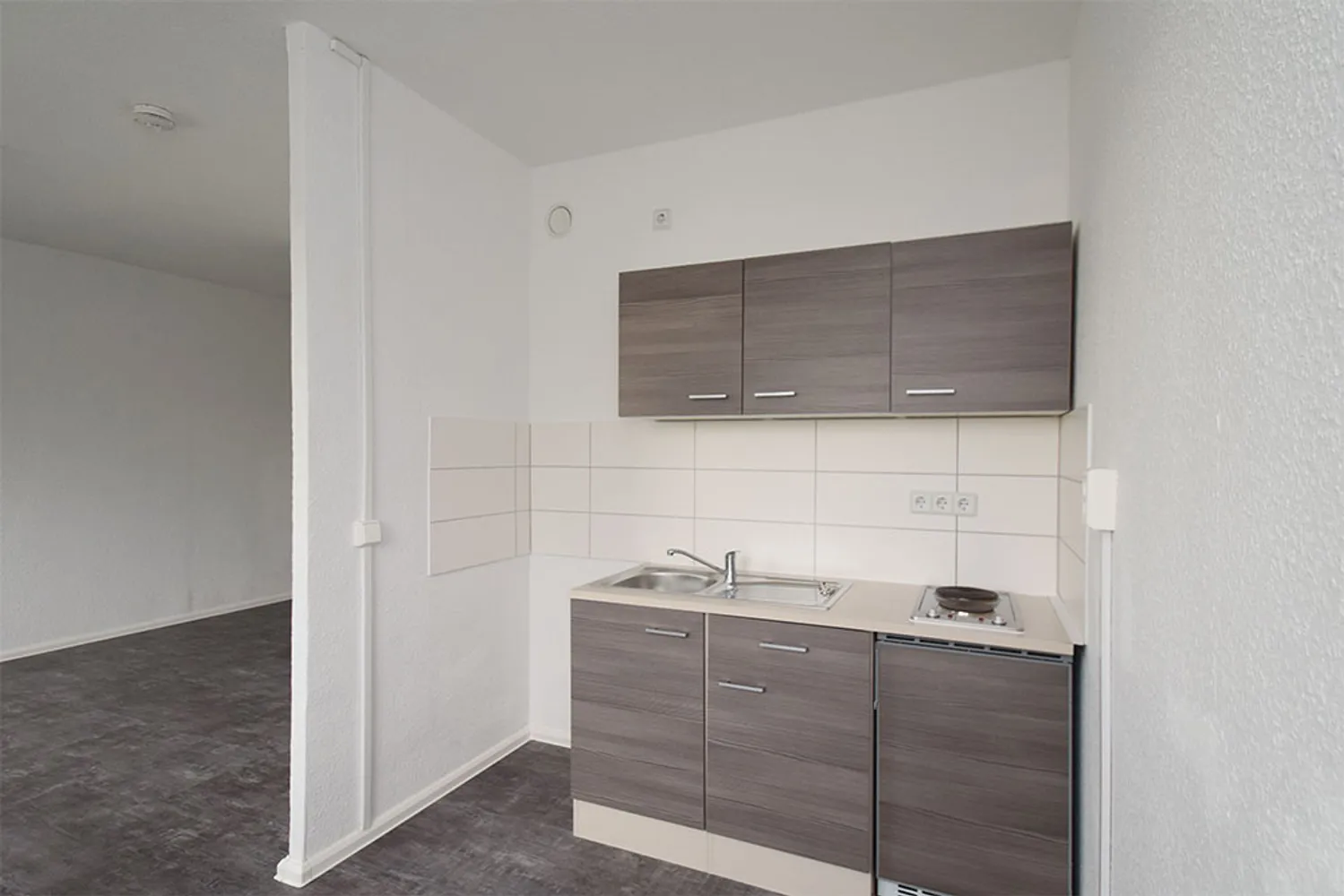 1 Zimmer Wohnung mit 33 m² in Halle (Saale) – Bild 2