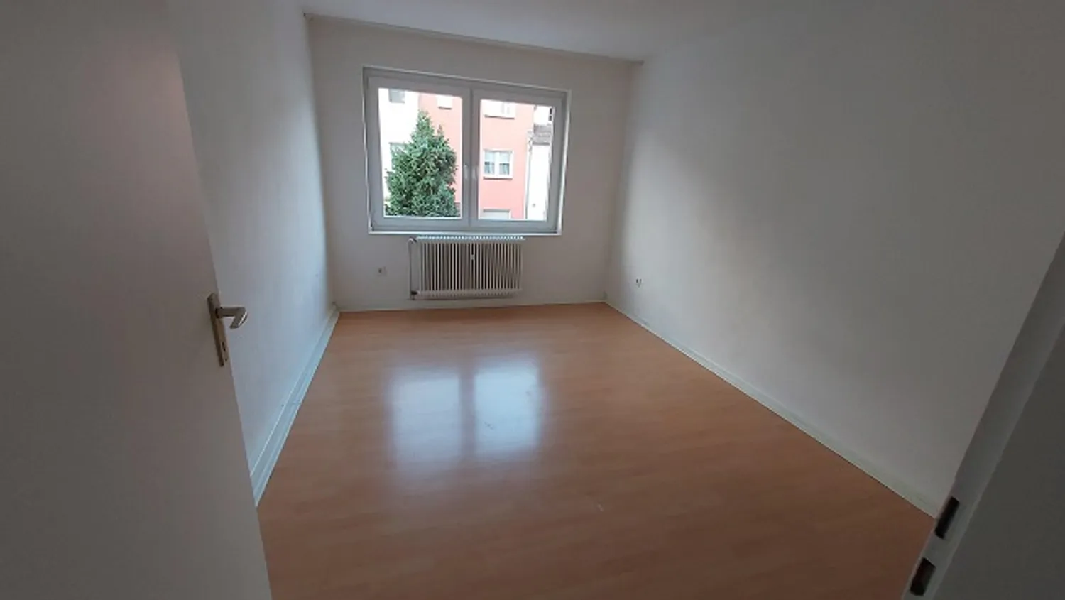 2 room apartment with 40 m² in Cologne – Photo 3