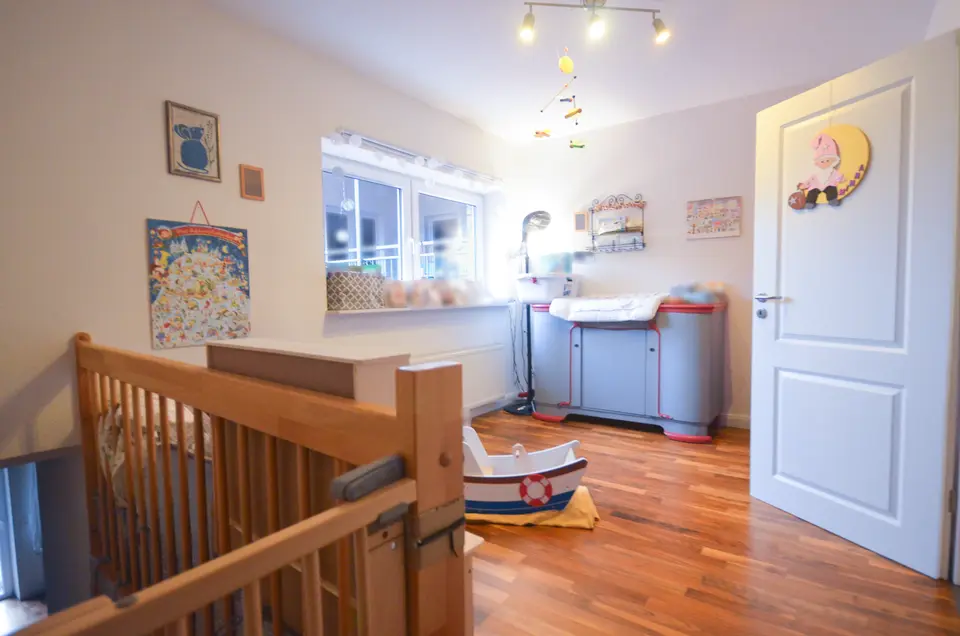 3 Zimmer Wohnung mit 115 m² in Aurich – Bild 1