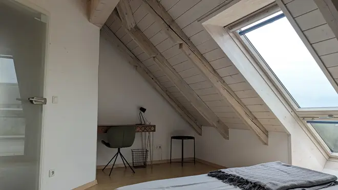 6 Zimmer Wohnung mit 135 m² in München – Bild 9