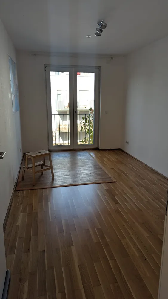3 Zimmer Wohnung mit 84 m² in Wiesbaden – Bild 2