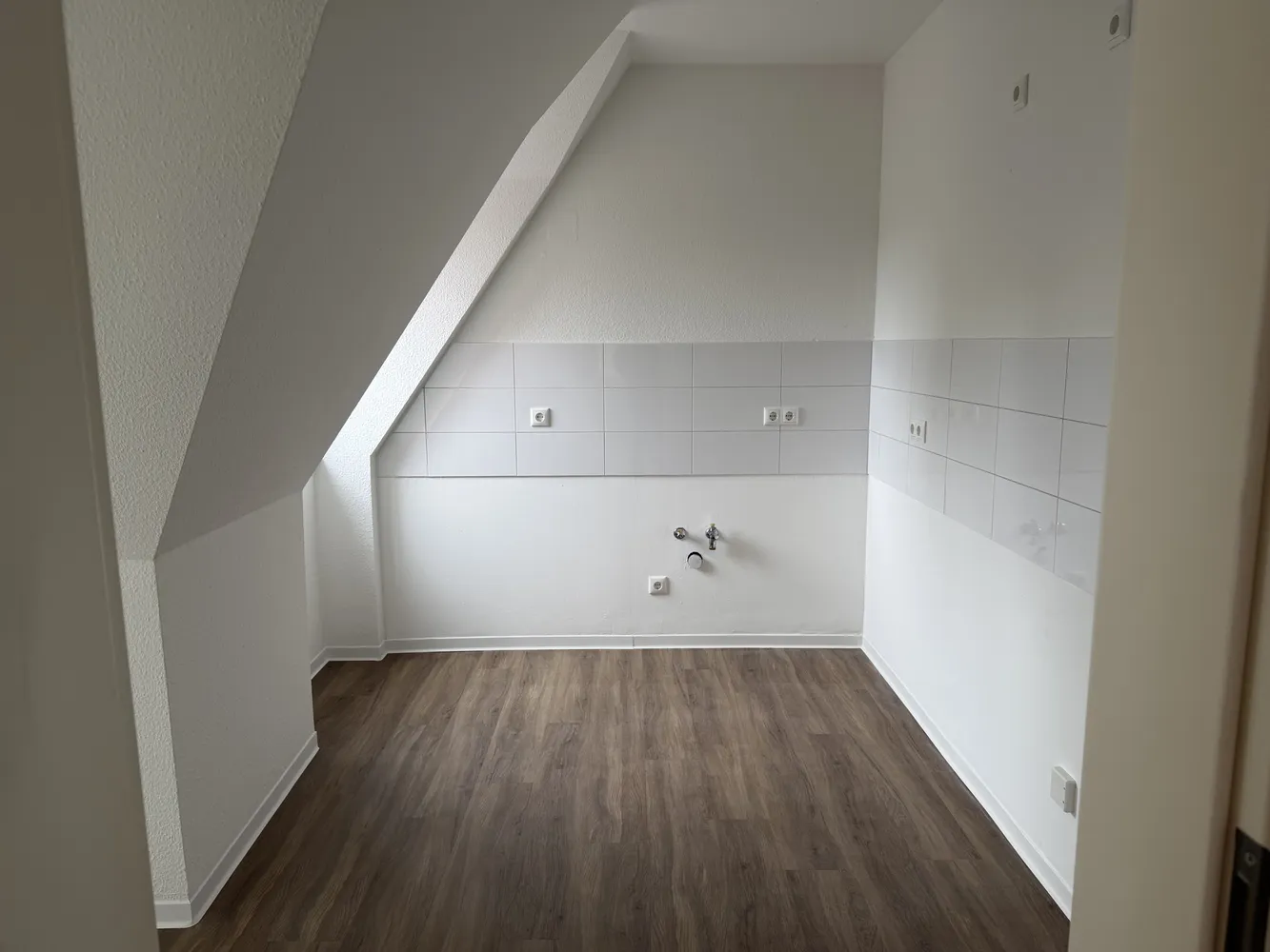 3 Zimmer Wohnung mit 130 m² in Leipzig – Bild 6