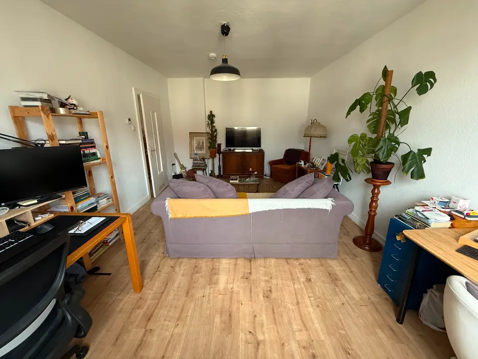 2 Zimmer Wohnung mit 60 m² in Wiesbaden – Bild 1