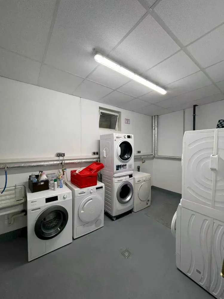2 Zimmer Wohnung mit 65 m² in Köln – Bild 6