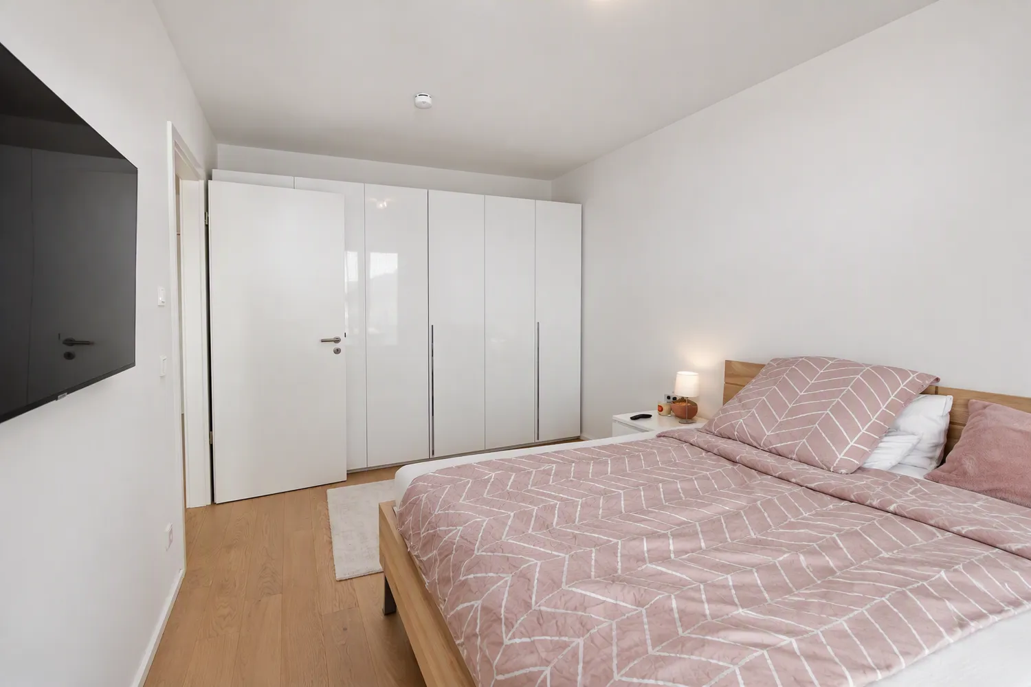 2 room apartment with 56 m² in Munich – Photo 7