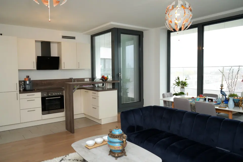 2 Zimmer Wohnung mit 70 m² in Frankfurt am Main – Bild 2