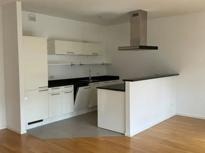 3 Zimmer Wohnung mit 82 m² in Frankfurt am Main – Bild 3