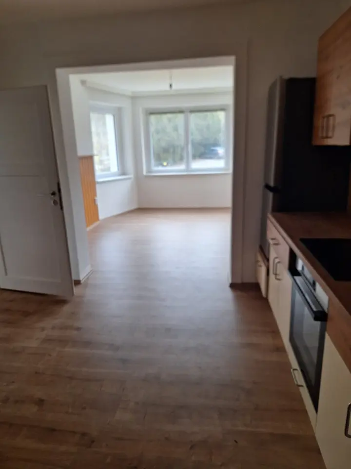 4 Zimmer Wohnung mit 75 m² in Saalfeld/Saale – Bild 1