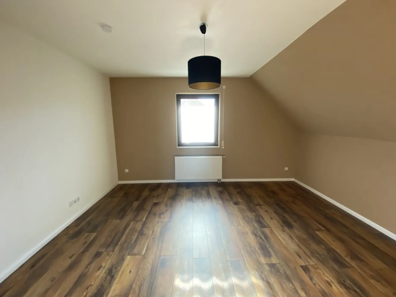 4 Zimmer Haus mit 150 m² in Plauen – Bild 8