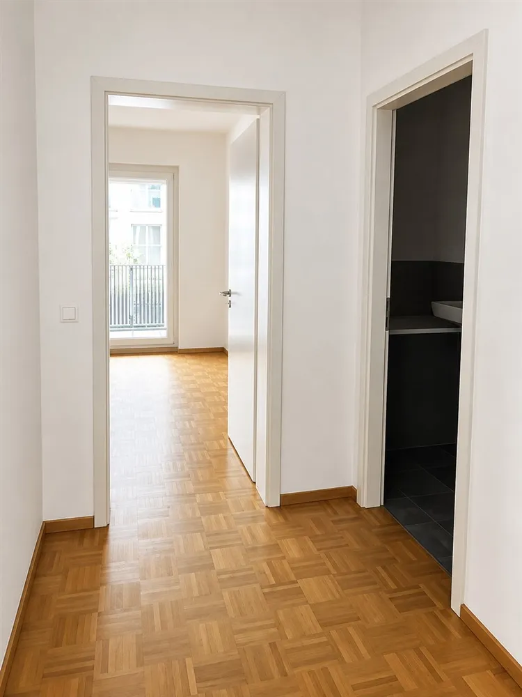2 Zimmer Wohnung mit 70 m² in Berlin – Bild 2