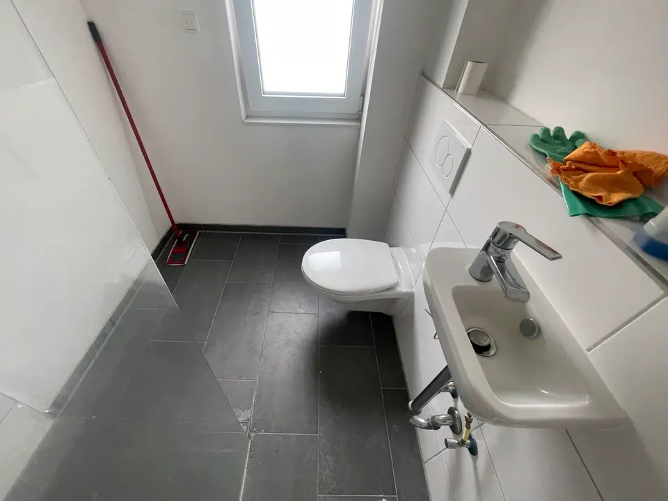 2 Zimmer Wohnung mit 40 m² in Karlsruhe – Bild 4