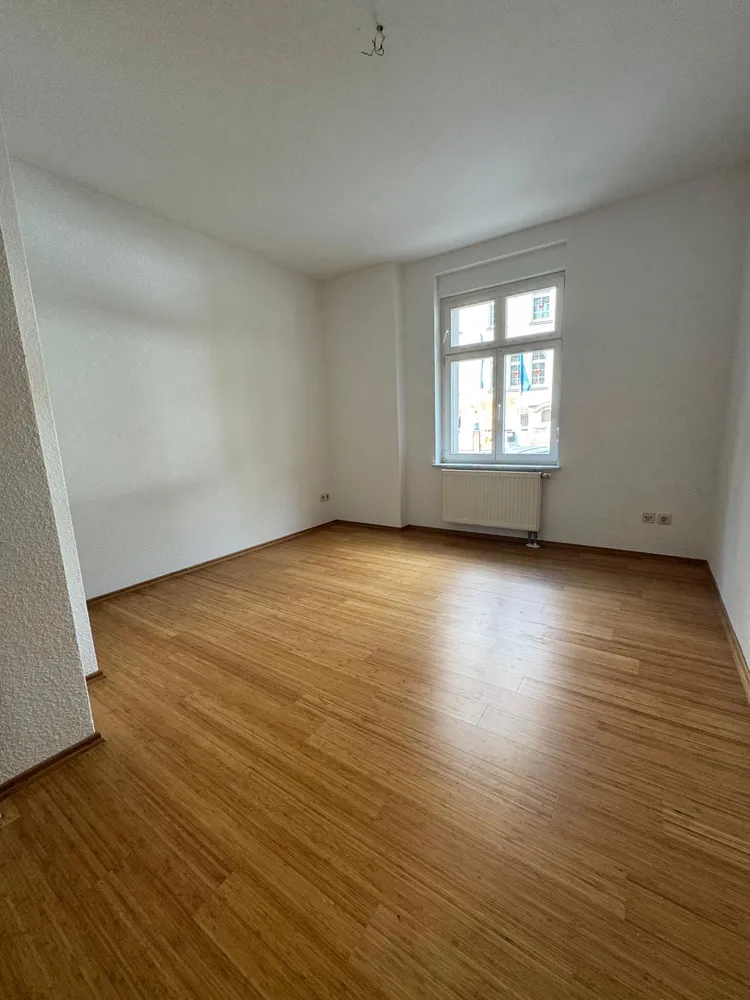 2 Zimmer Wohnung mit 56 m² in Halle (Saale) – Bild 3