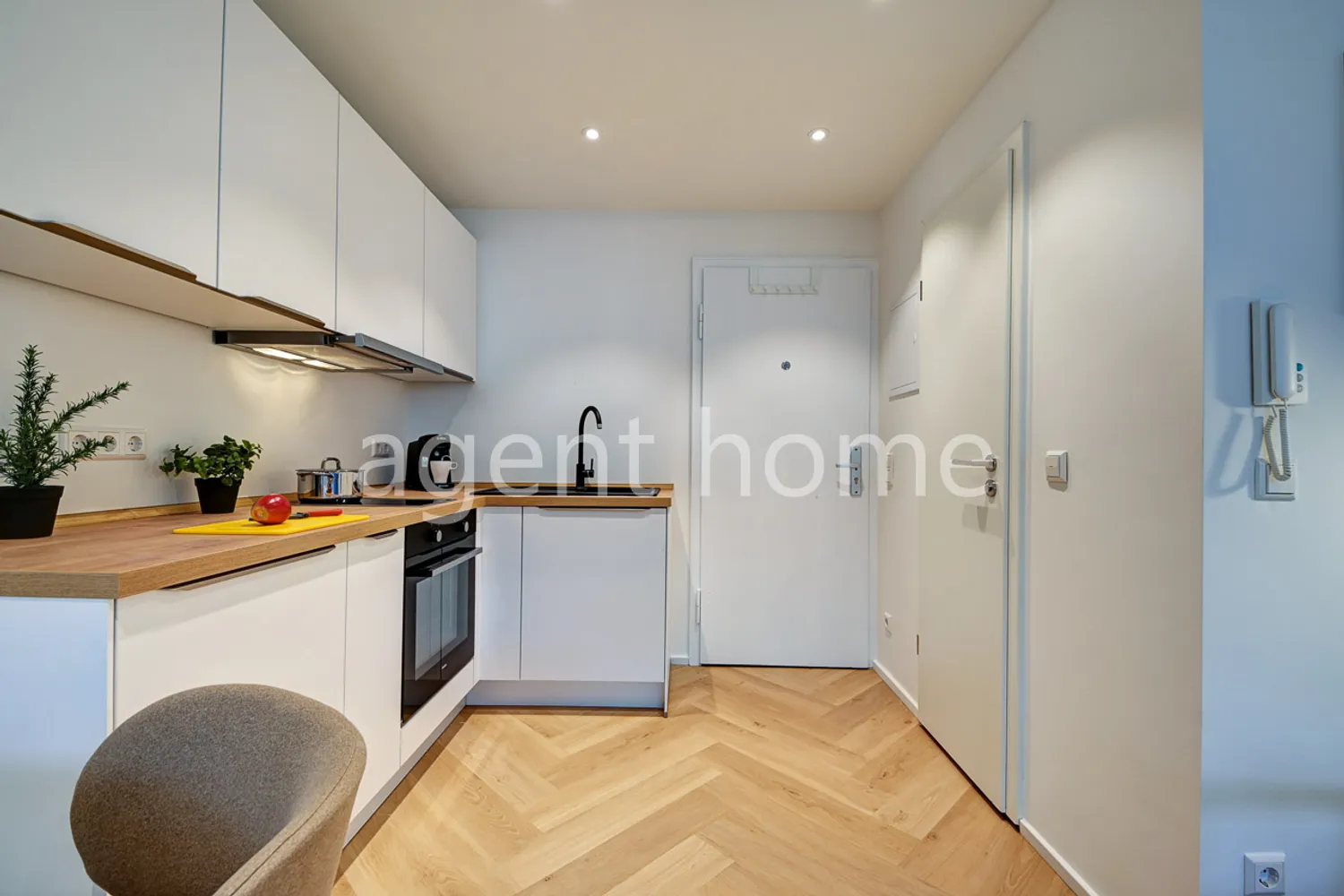 1 Zimmer Wohnung mit 28 m² in Stuttgart – Bild 9