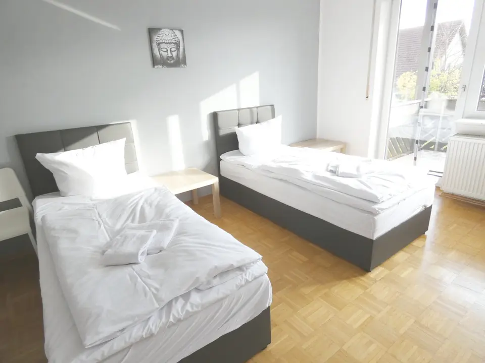 WG-Zimmer mit 90 m² in Schwabach – Bild 2