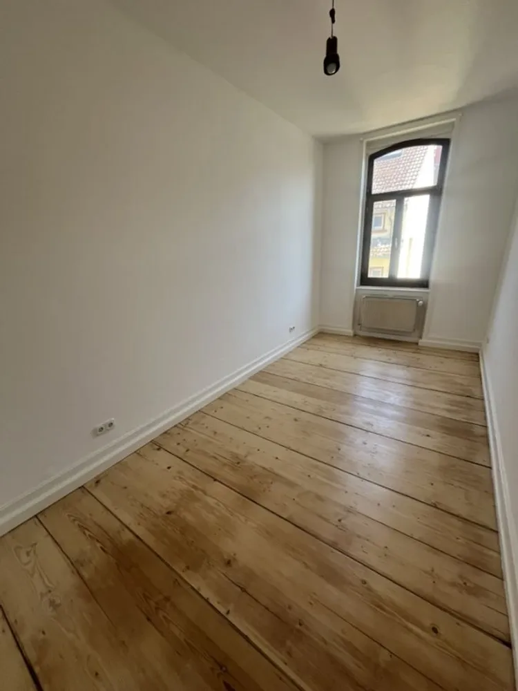 4 Zimmer Wohnung mit 98 m² in Frankfurt am Main – Bild 8