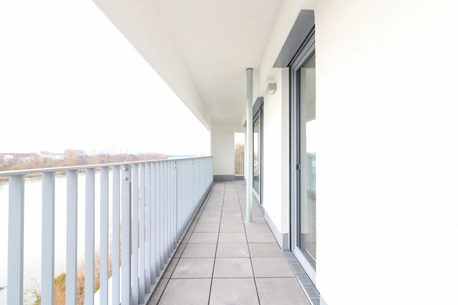 4 Zimmer Wohnung mit 131 m² in Frankfurt am Main – Bild 6