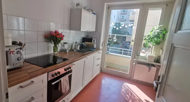 2 Zimmer Wohnung mit 72 m² in Wiesbaden – Bild 3