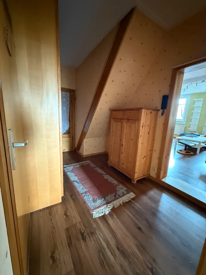 3 Zimmer Wohnung mit 100 m² in Eschwege – Bild 3