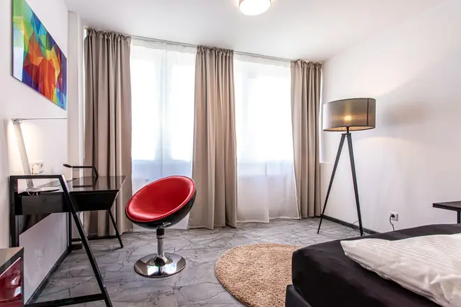 6 room apartment with 19 m² in Frankfurt am Main – Photo 3