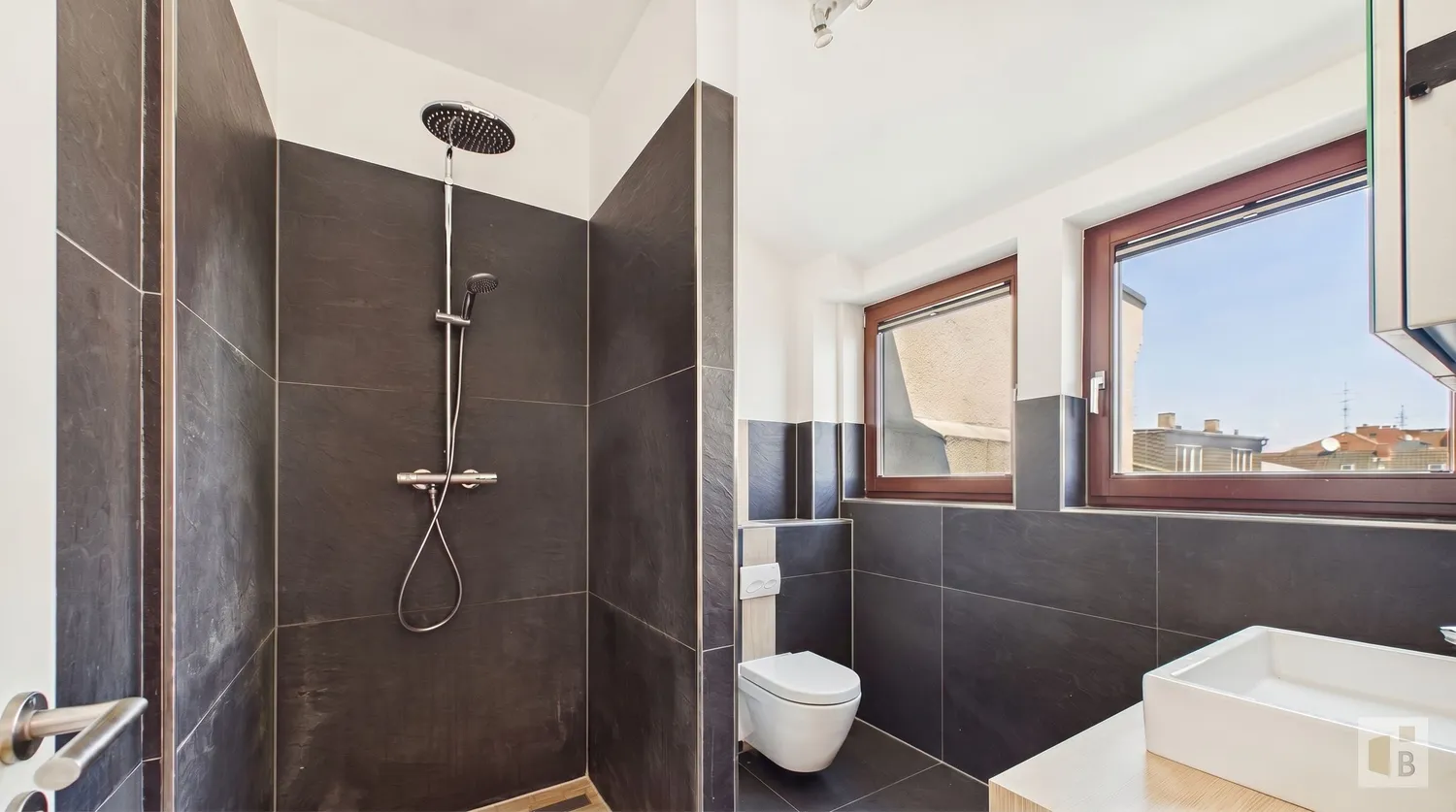 4 Zimmer Wohnung mit 148 m² in Mainz – Bild 3