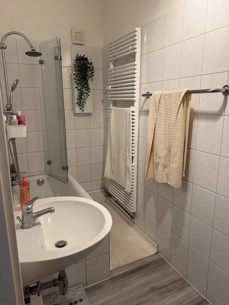 3 room apartment with 100 m² in Bielefeld – Photo 3