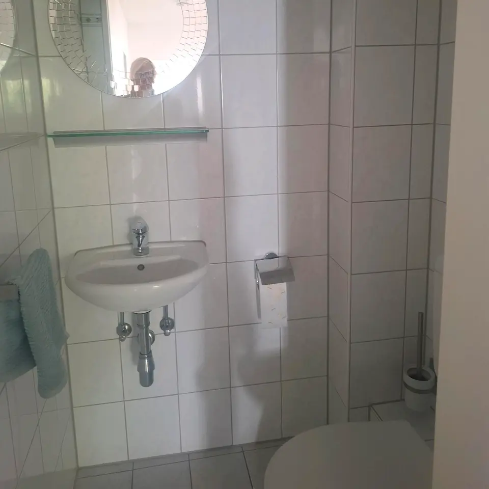 WG-Zimmer mit 24 m² in Frankfurt am Main – Bild 5