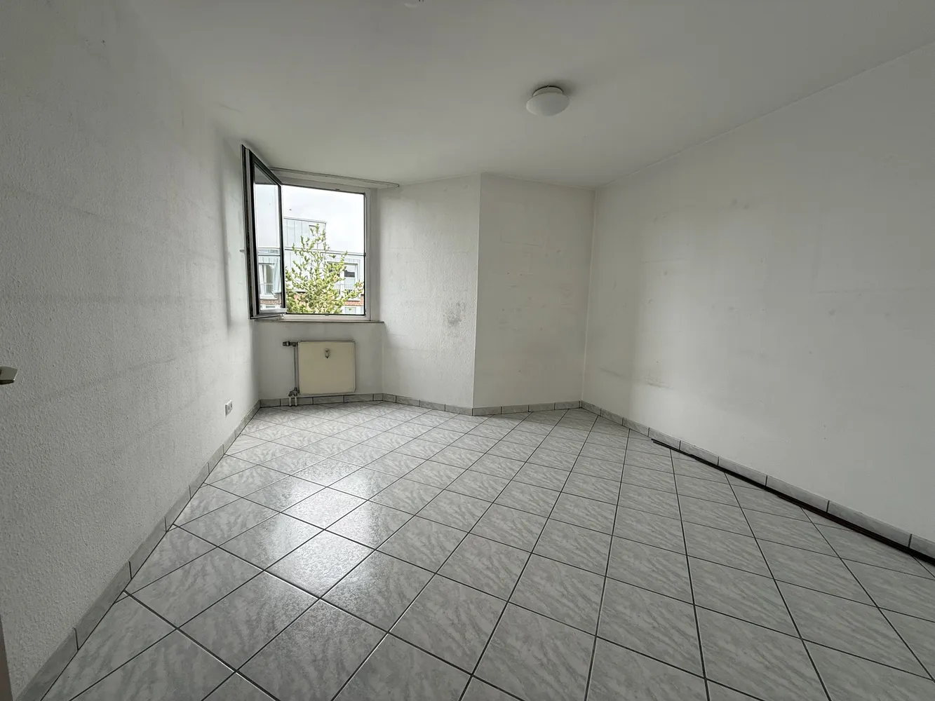3 Zimmer Wohnung mit 76 m² in Köln – Bild 8