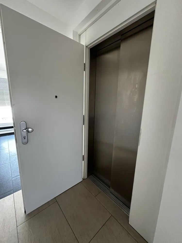 5 Zimmer Wohnung mit 153 m² in München – Bild 4
