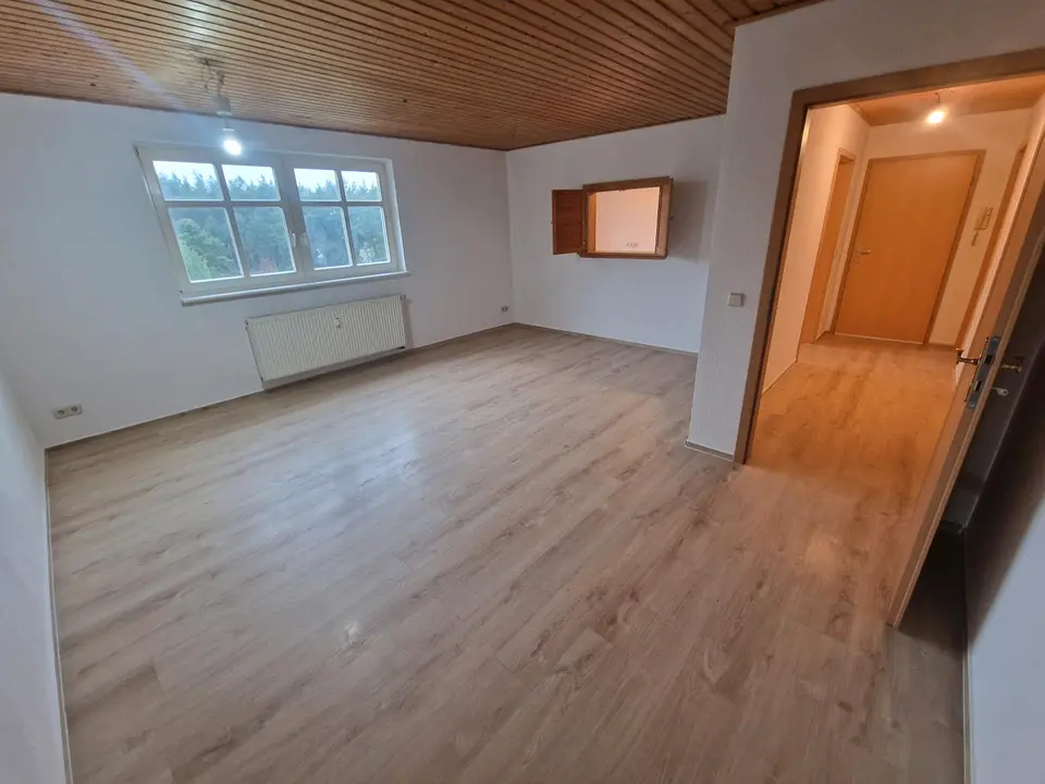 5 Zimmer Wohnung mit 121 m² in Rathenow – Bild 1