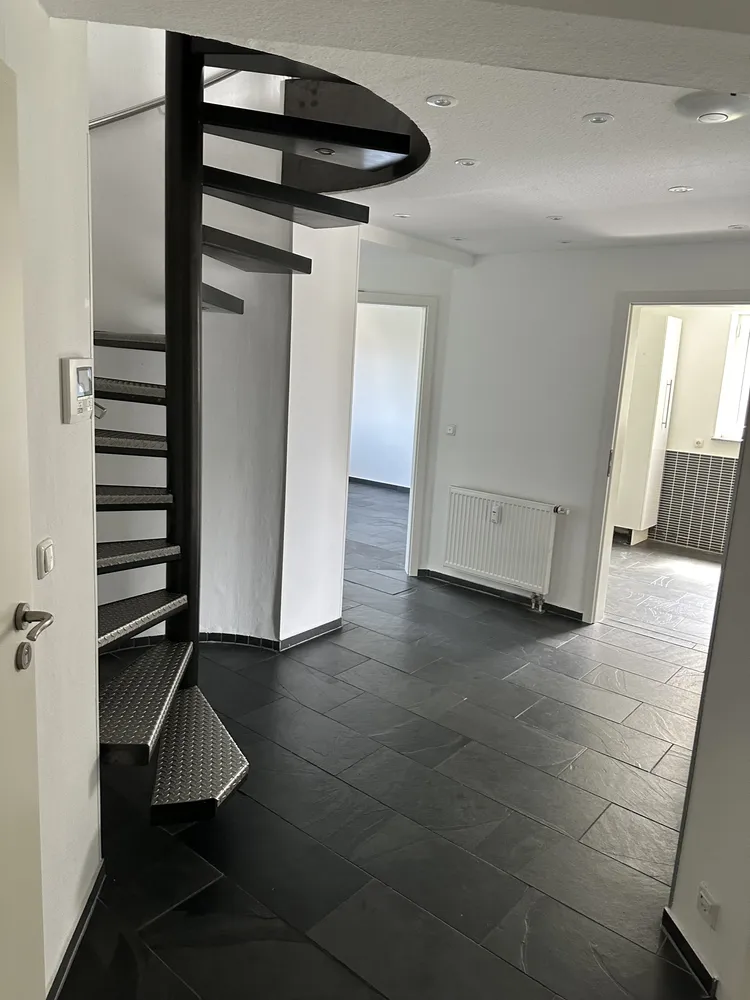7 Zimmer Wohnung mit 200 m² in Bochum – Bild 5