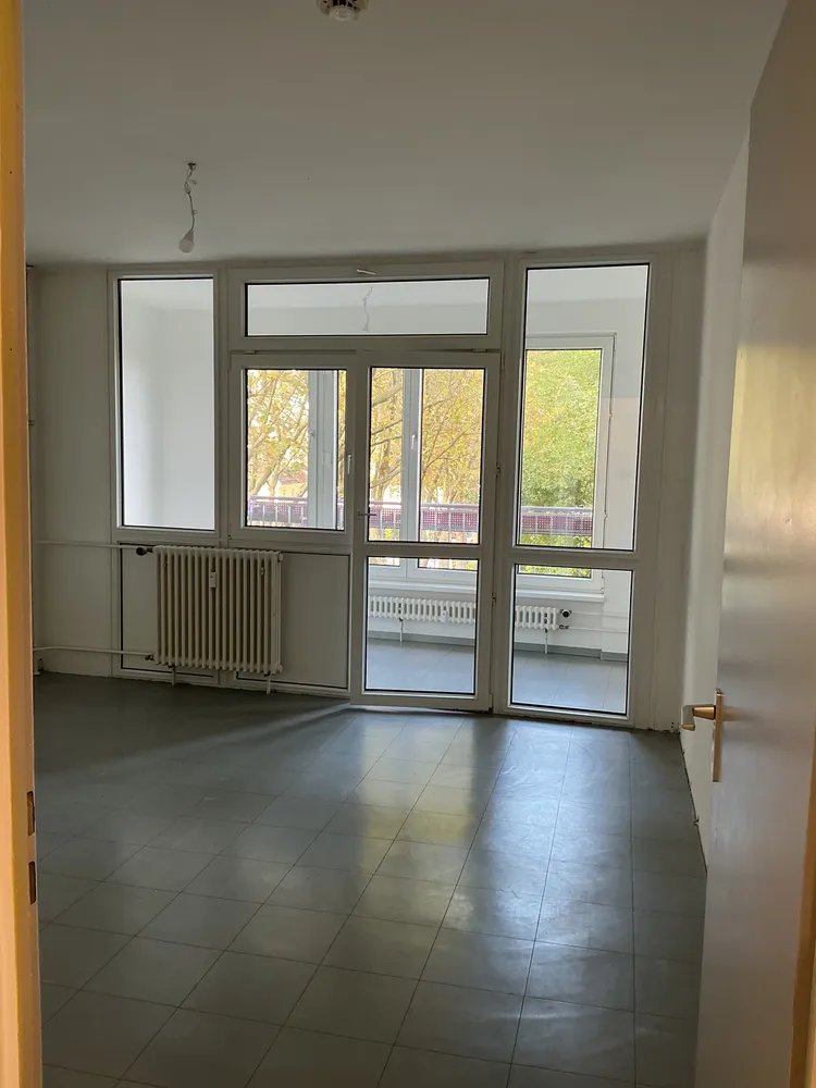 2 Zimmer Wohnung mit 65 m² in Berlin – Bild 2