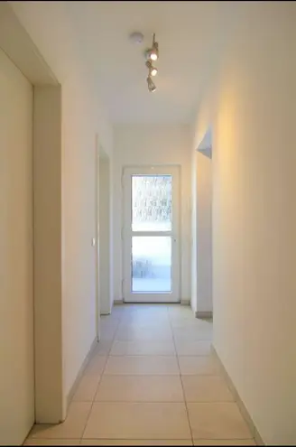 2 room apartment with 67 m² in Cologne – Photo 2