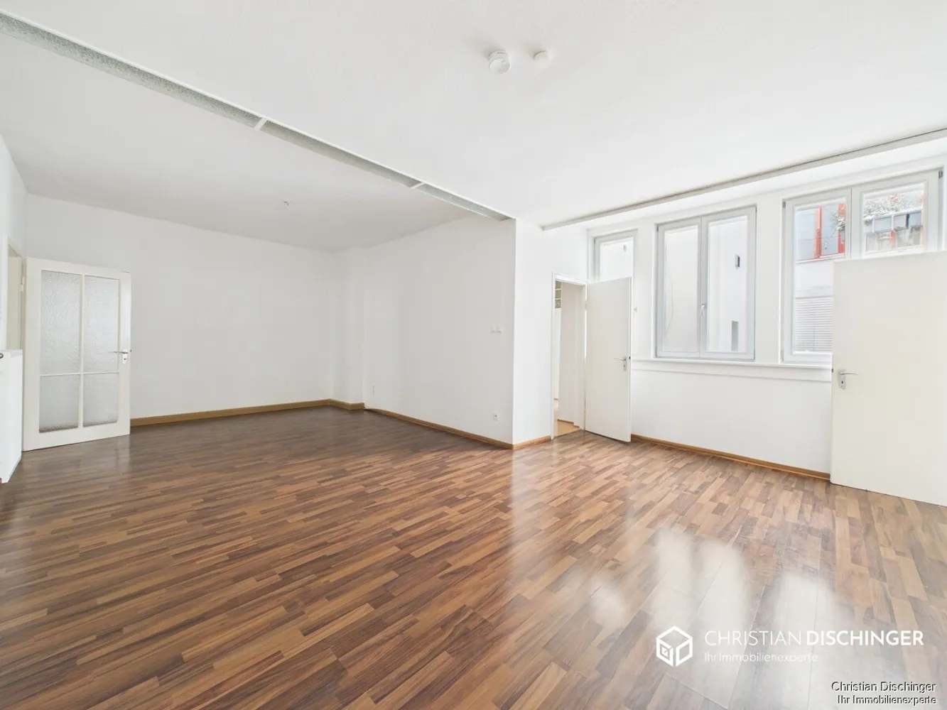 4 Zimmer Wohnung mit 130 m² in Regensburg – Bild 4